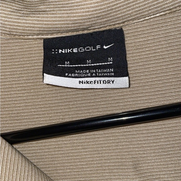 Nike Golf Shirt - Picture 3 of 3